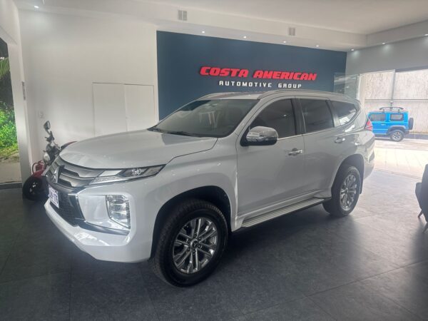 2022 Mitsubishi Sport GT – 4x4 SUV