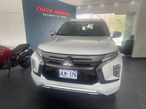 2022 Mitsubishi Sport GT – 4x4 SUV - Image 2