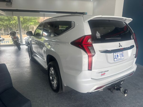 2022 Mitsubishi Sport GT – 4x4 SUV - Image 4