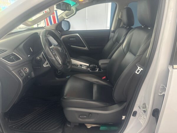 2022 Mitsubishi Sport GT – 4x4 SUV - Image 7