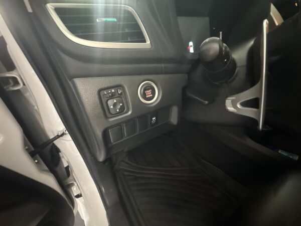 2022 Mitsubishi Sport GT – 4x4 SUV - Image 10