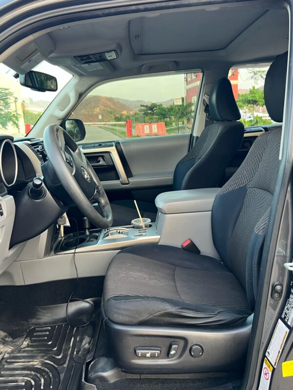 2012 Toyota 4Runner 4x4 - Image 24