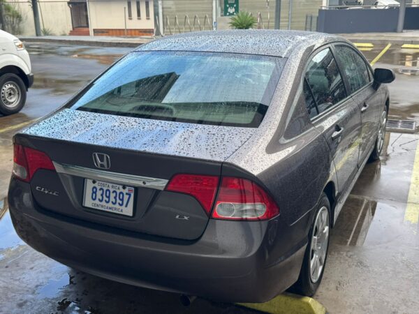 2010 Honda Civic - Image 3