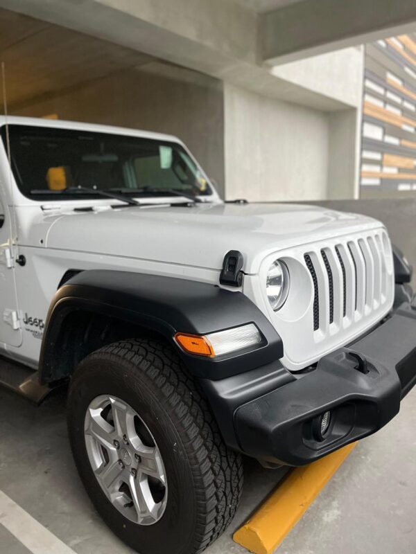2020 Jeep Wrangler - Image 7