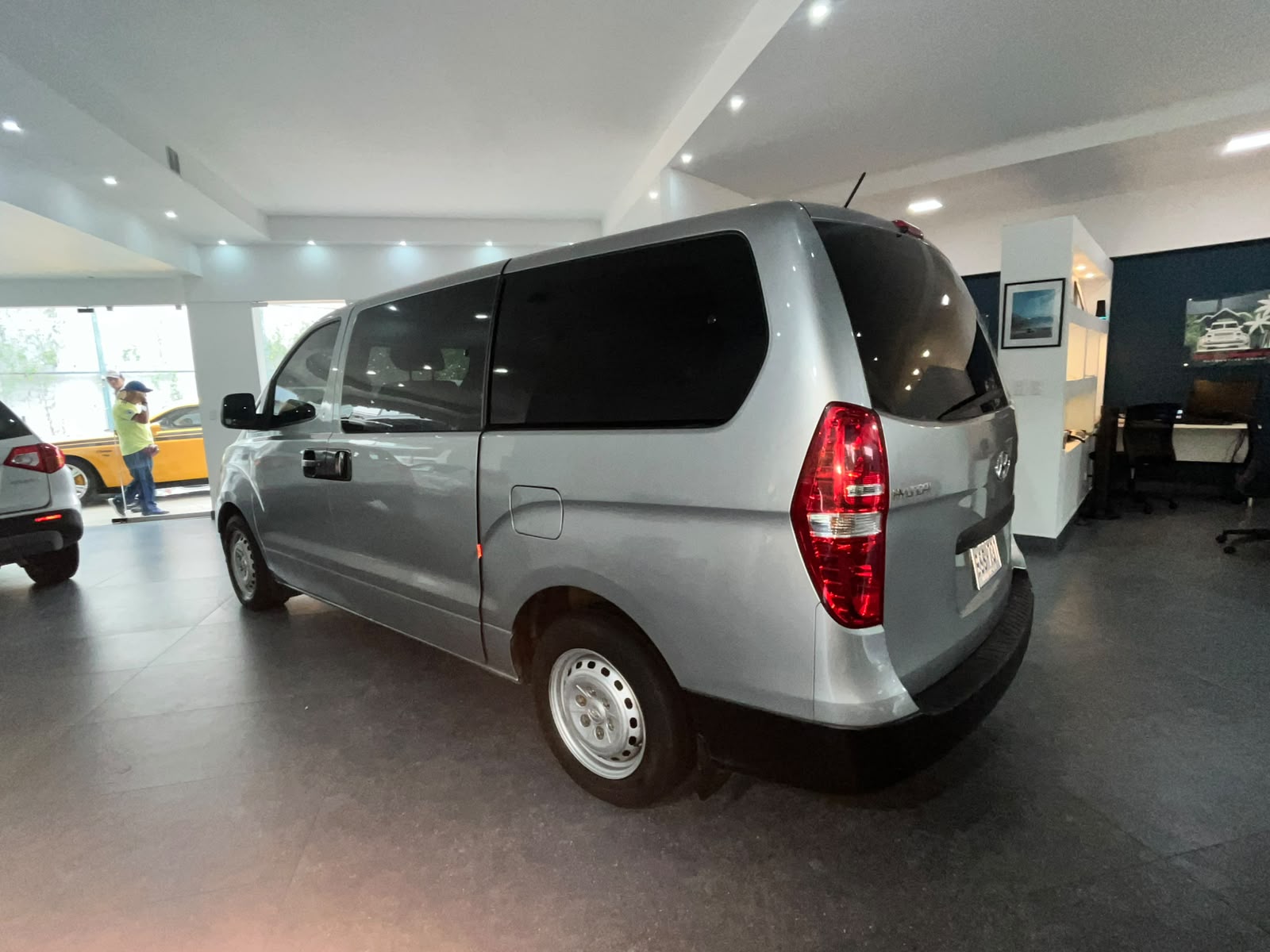 2020 Hyundai H1 - Image 7