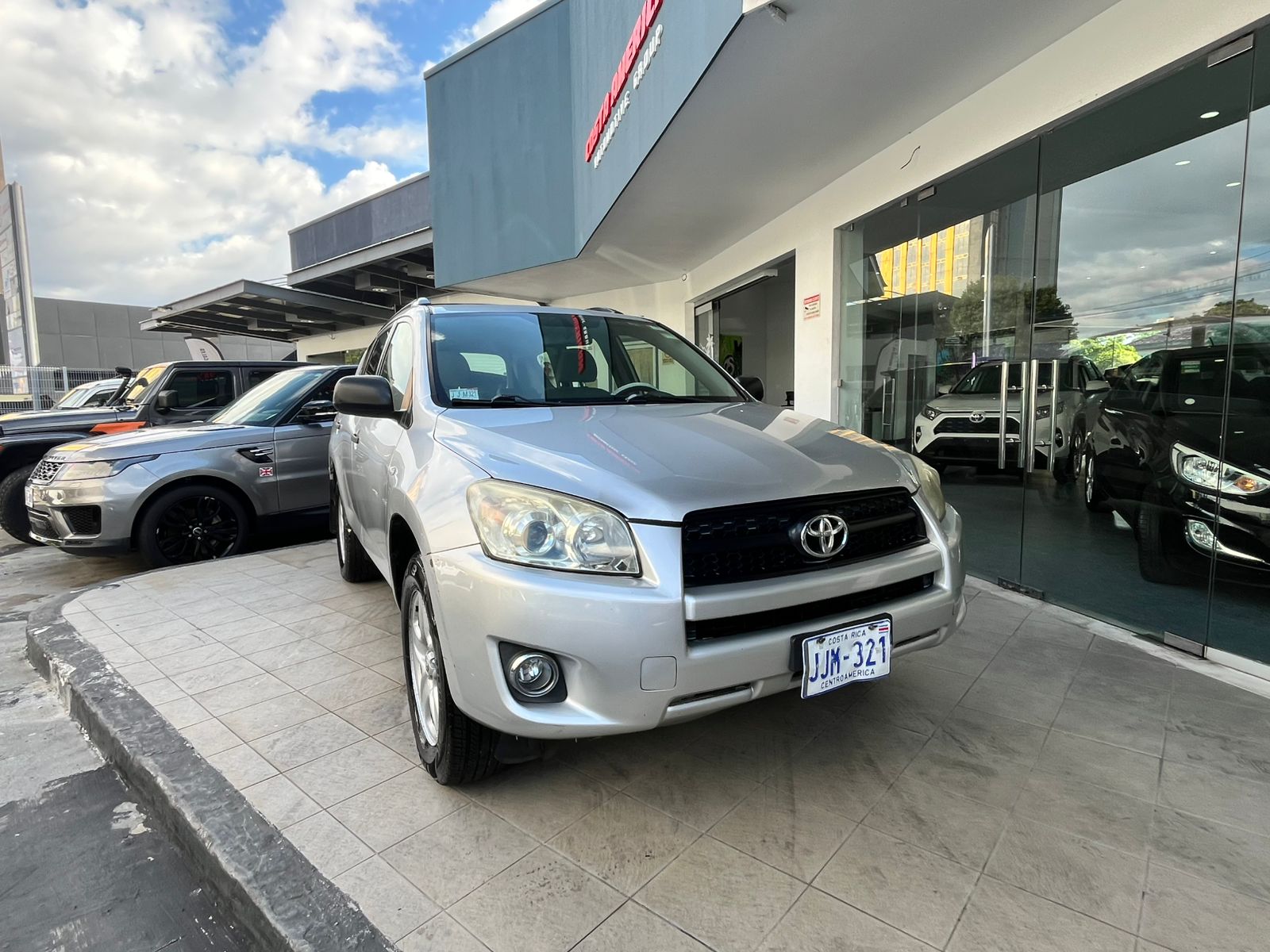 2012 Toyota Rav4 - Image 3