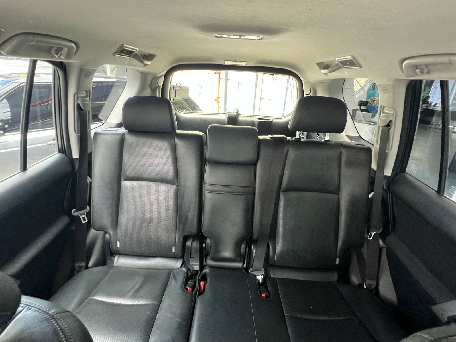 2018 Toyota Land Cruiser Prado TXL - Image 8