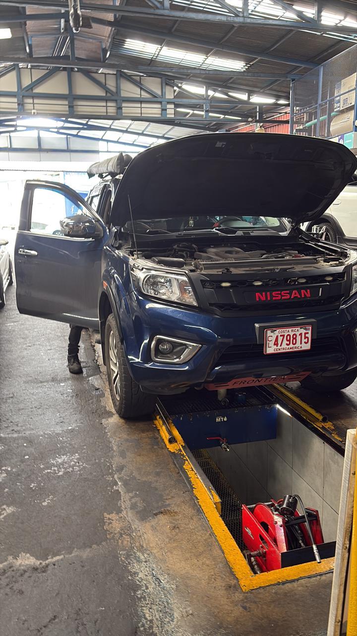 2019 Nissan Frontier XE - Image 3