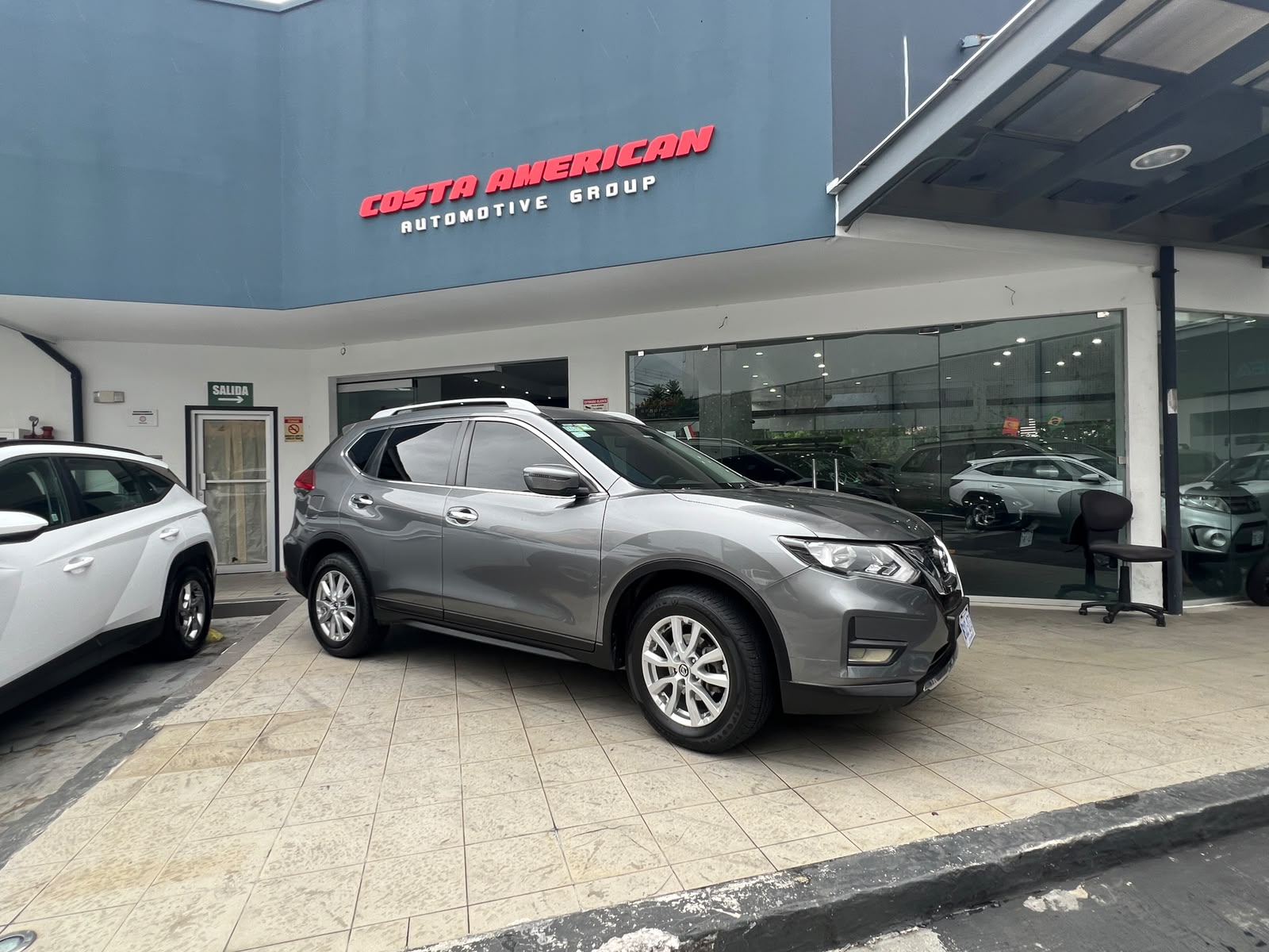 2023 Nissan Xtrail - Image 4