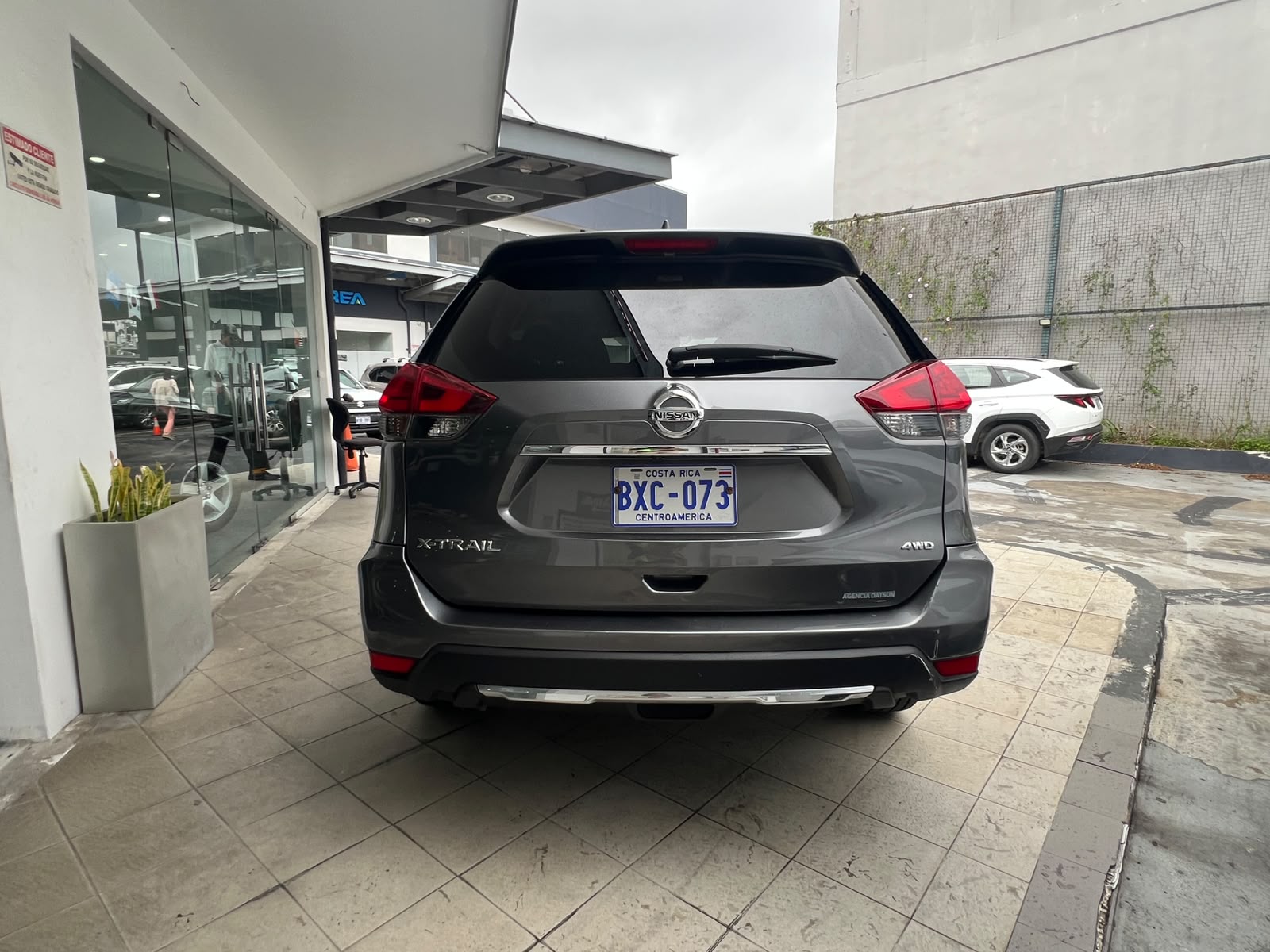 2023 Nissan Xtrail - Image 8